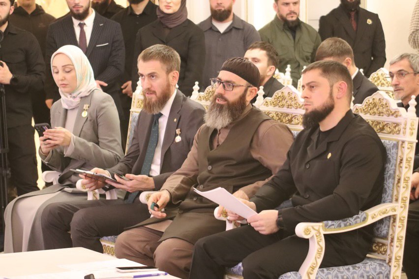 Фоторепортаж | Прямая линия Главы ЧР Рамзана Кадырова Фоторепортаж | Прямая линия Главы ЧР Рамзана Кадырова