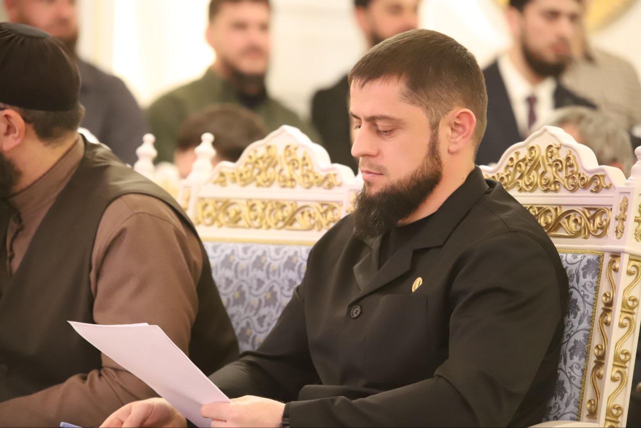 В Грозном прошла Прямая линия Главы Чеченской Республики Рамзана Кадырова В Грозном прошла Прямая линия Главы Чеченской Республики Рамзана Кадырова