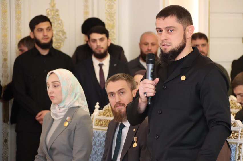 Фоторепортаж | Прямая линия Главы ЧР Рамзана Кадырова Фоторепортаж | Прямая линия Главы ЧР Рамзана Кадырова