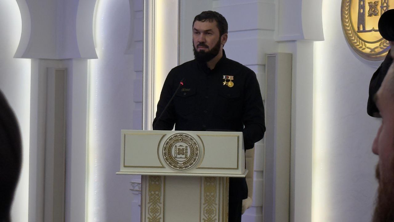 В Грозном прошла Прямая линия Главы Чеченской Республики Рамзана Кадырова В Грозном прошла Прямая линия Главы Чеченской Республики Рамзана Кадырова