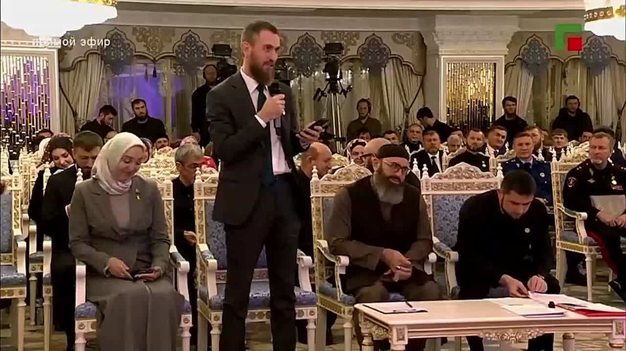 Рамзан Кадыров поручил помочь семье погибшего участника СВО с жильём и медицинской поддержкой