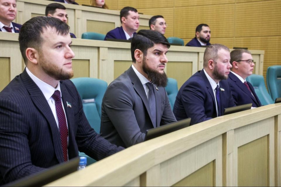 Муртуз-Али Дагаев принял участие в заседании Палаты молодых законодателей при Совете Федерации ФС РФ