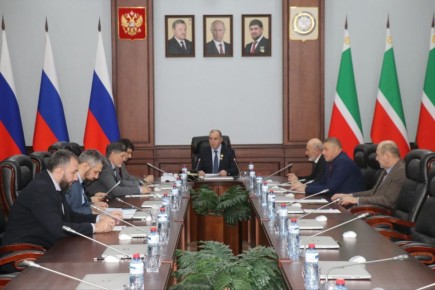 И. Эдилов провел заседание комитета