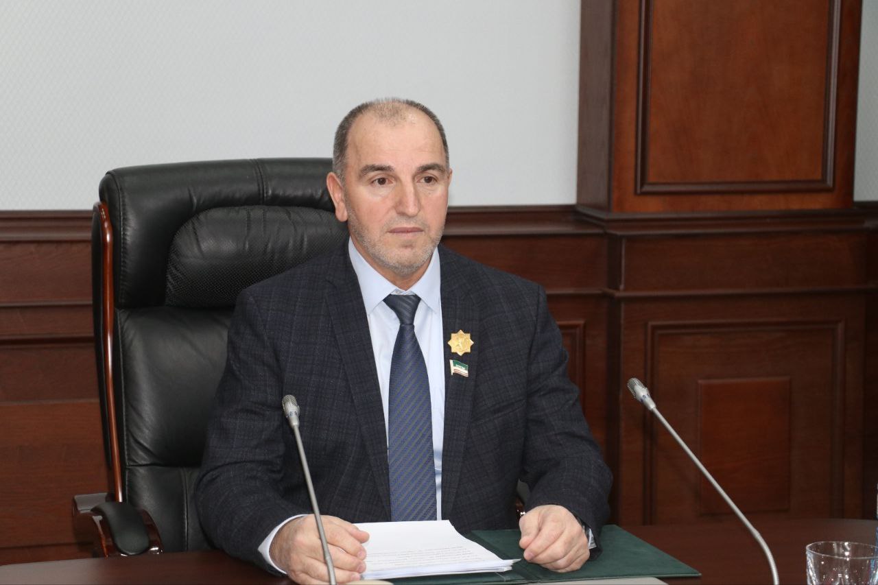 И. Эдилов провел заседание комитета И. Эдилов провел заседание комитета