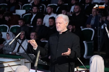 Фоторепортаж | Торжественная церемония закрытия Всероссийского проекта «Грозный — культурная столица России 2025 года»