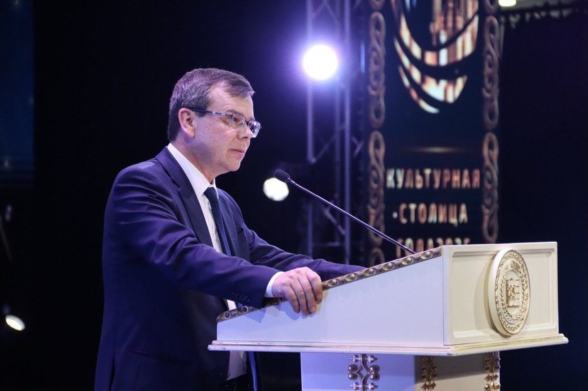 Фоторепортаж | Торжественная церемония закрытия Всероссийского проекта «Грозный — культурная столица России 2025 года» Фоторепортаж | Торжественная церемония закрытия Всероссийского проекта «Грозный — культурная столица России 2025 года»