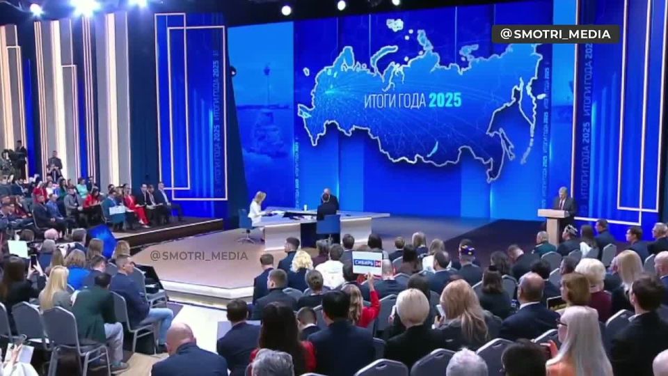 ВС РФ наступают по всей линии боевого соприкосновения — Путин