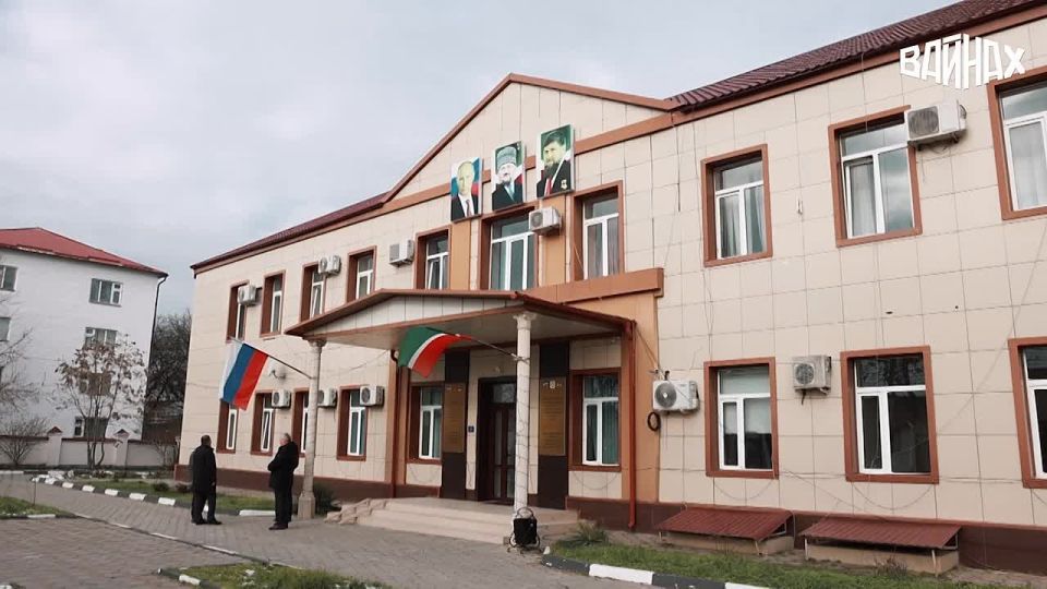 В Управлении Роспотребнадзора по Чеченской Республике прошла торжественная встреча с министром здравоохранения региона Адамом Алхановым