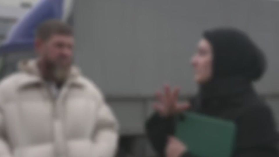 Адам Делимханов: Я от всей души поздравляю с Днём рождения мою ДОРОГУЮ ПЛЕМЯННИЦУ, ВНУЧКУ ВЕЛИКОГО Первого Президента ЧР, Героя России АХМАТА-ХАДЖИ КАДЫРОВА (ДАЛА цуьнан гIазот къобал дойла), АЙШАТ РАМЗАНОВНУ КАДЫРОВУ!