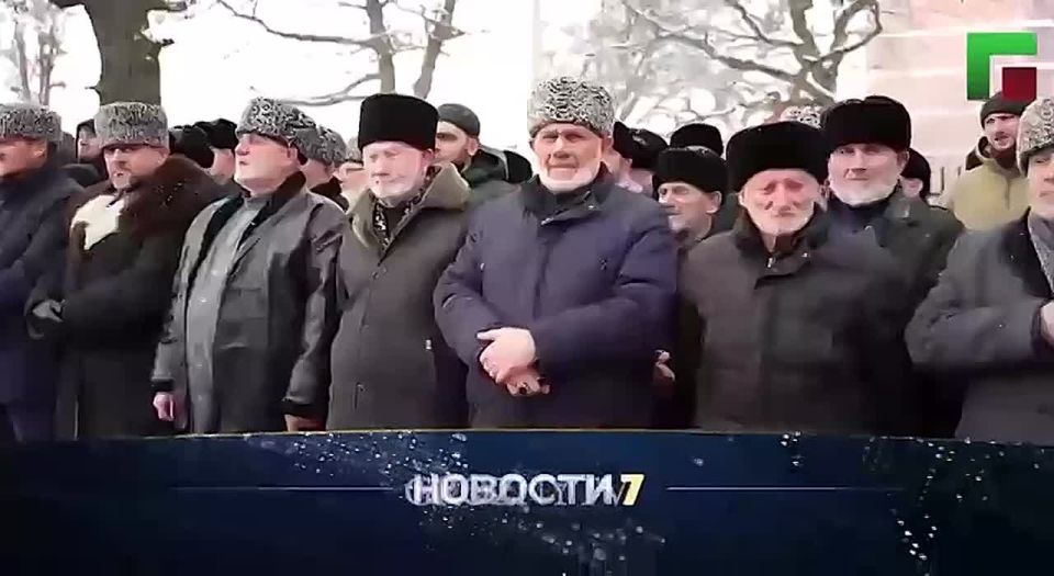 Смотрите сегодня в 21:00!. Итоговый выпуск программы «Новости 7» на телеканале «Грозный»! Наши корреспонденты подробно расскажут о главных новостях, актуальных темах и событиях этой недели в Чеченской Республике