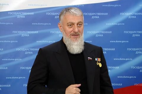 Адам Делимханов: От всей души поздравляю православных христиан Чеченской Республики и всей России с одним из самых светлых праздников – Рождеством Христовым!