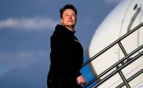 ���� ������ ����� SpaceX ������� � ��������������