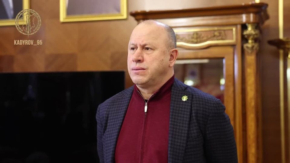 Рамзан Кадыров: Провёл очень плодотворную встречу с дорогим БРАТОМ, заместителем Председателя Правительства Чеченской Республики, министром ЧР по национальной политике, внешним связям, печати и информации Ахмедом Дудаевым