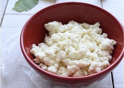 В чем секрет фермерского творога и стоит ли за него переплачивать?