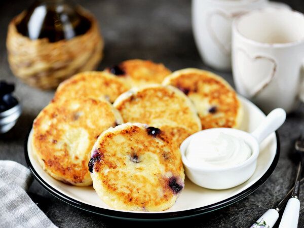 Сырники с ягодами: разнообразие вкусов для идеального завтрака