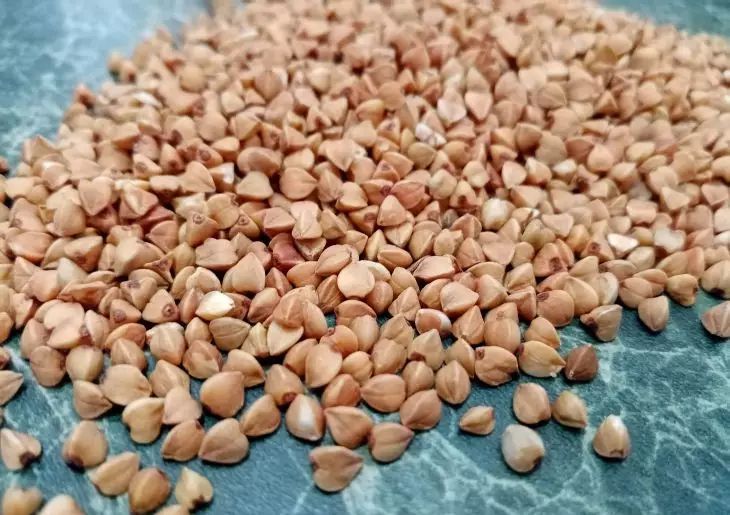 Рис или гречка: что быстрее сжигает жир без голода