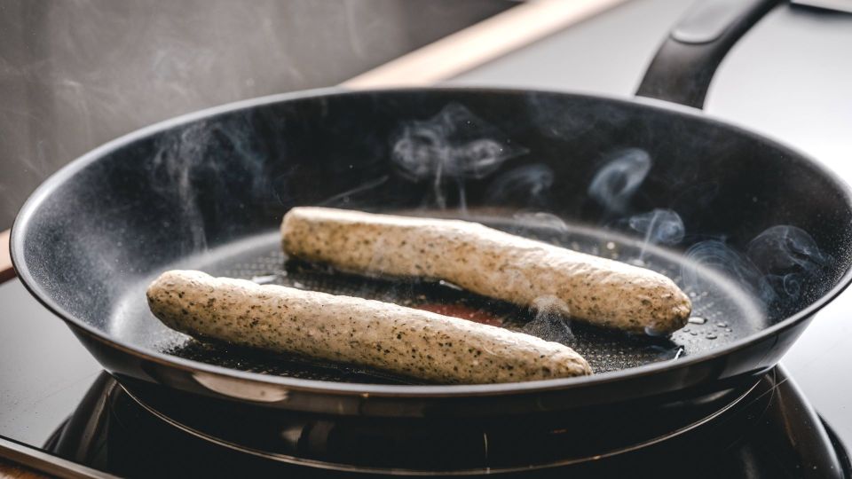 Названа точная сумма: хорошая сковорода не может стоит дешевле этой отметки