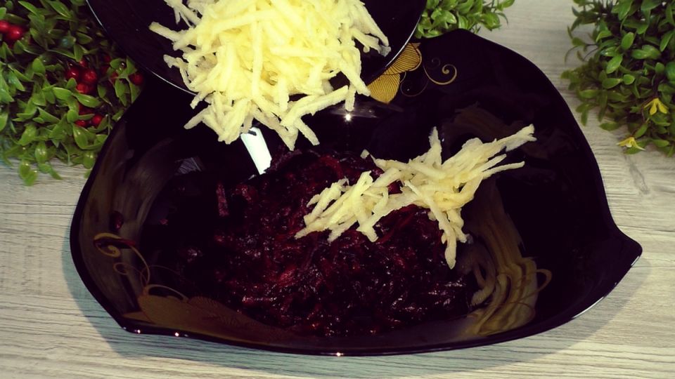 Салат для праздника: просто, но с душой